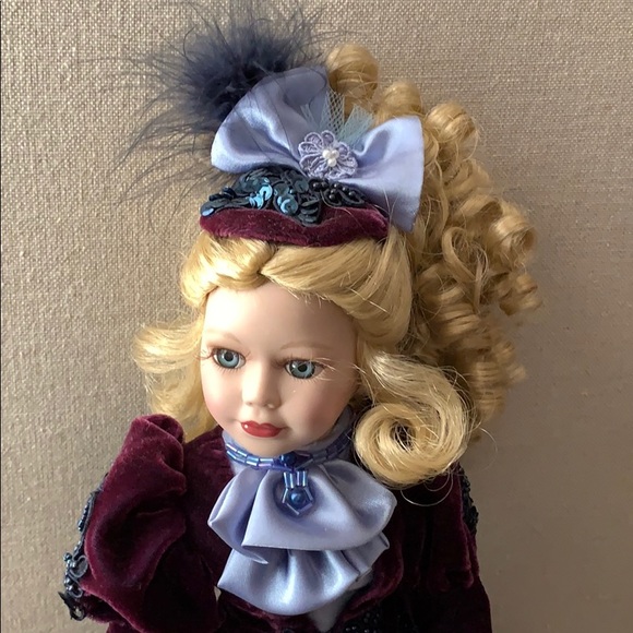 Orient Express Porcelain Collector’s Doll - Picture 2 of 8